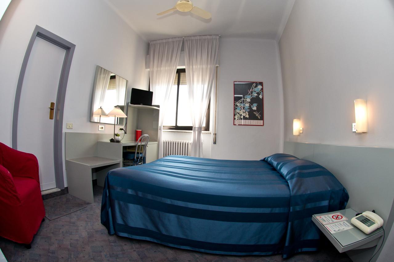 Hotel Milano ปิสโตยา ภายนอก รูปภาพ